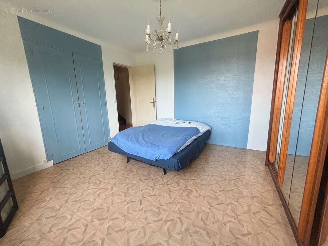 Maison à SAINT-GRATIEN