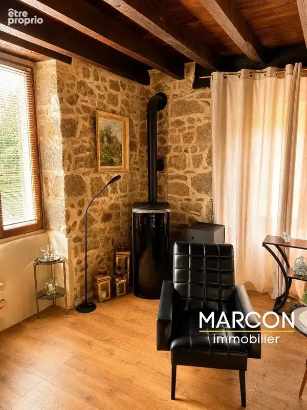 EXCLUSIVITE - Propriété de caractère de 320 m² avec piscine chauffée, spa et dépendances - photo 6