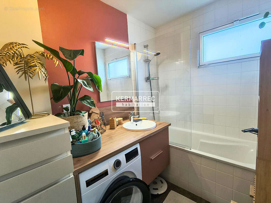 Appartement à LA CHAPELLE-DES-FOUGERETZ