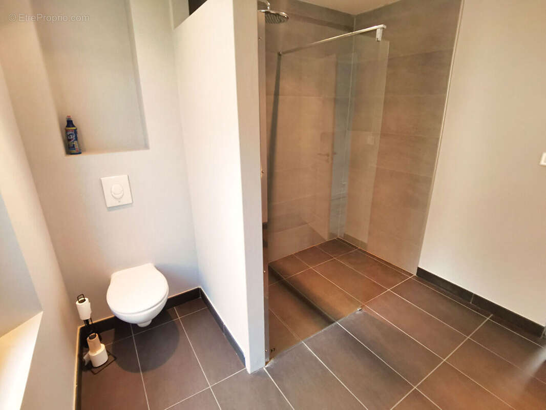 Maison à SAINT-LAURENT-DE-LA-SALANQUE