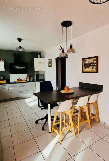 Maison à CHAMPROND-EN-GATINE