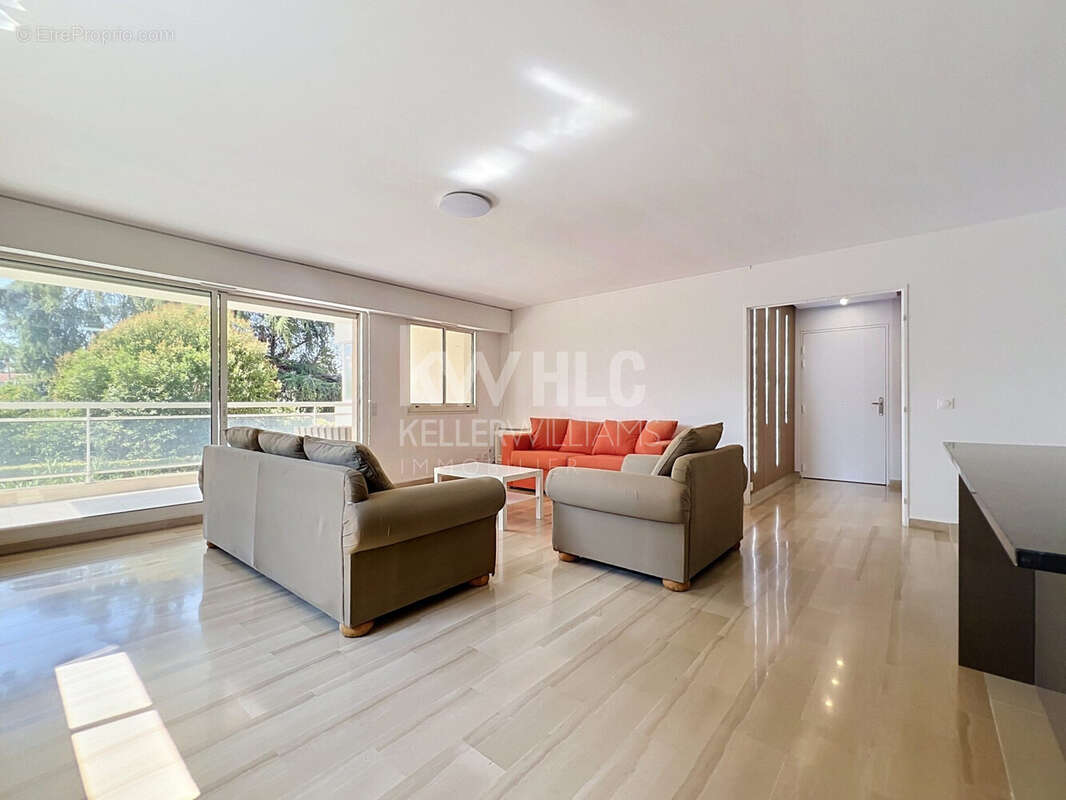 Appartement 4 pièces 94 m² à vendre à Cannes (06400) - photo 4