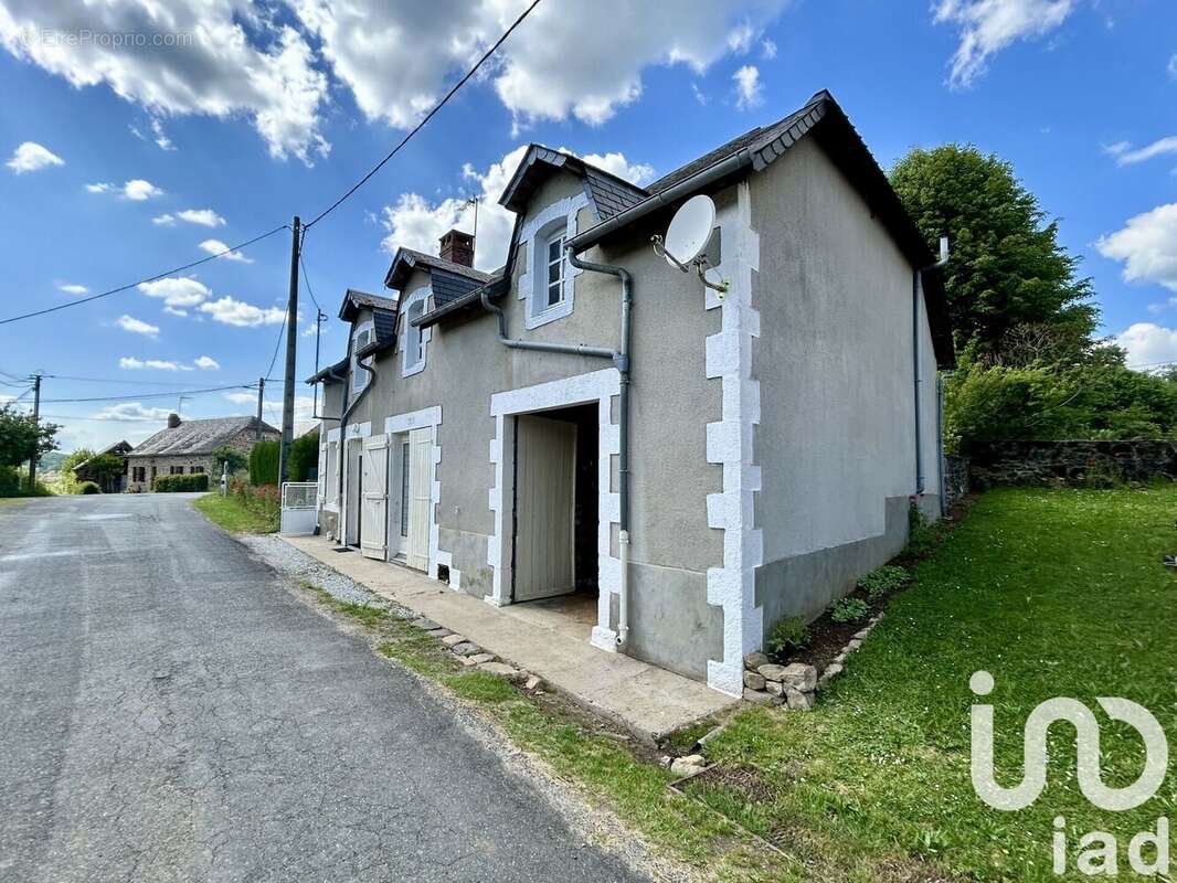 Photo 3 - Maison à CHAMBOULIVE