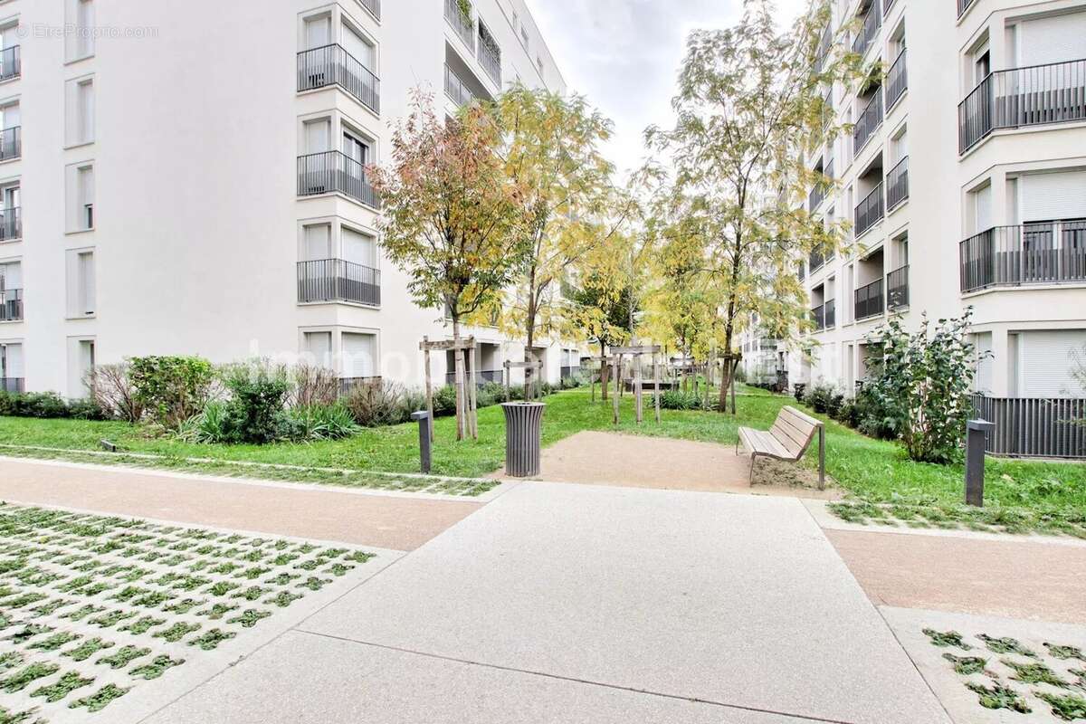 Appartement à LYON-8E