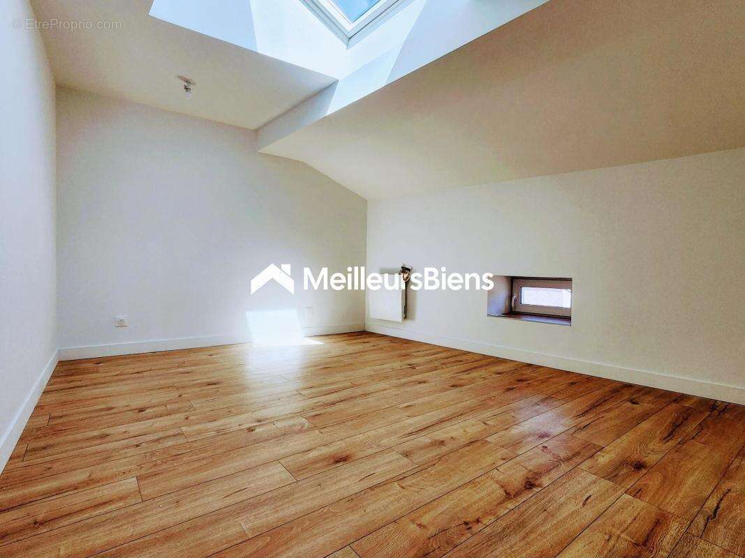 Maison rénovée – 96 m² – 3 chambres - 1 bureau – Garage – Sous-sol complet – Terrasse – À 10 mn  de Toul - photo 10