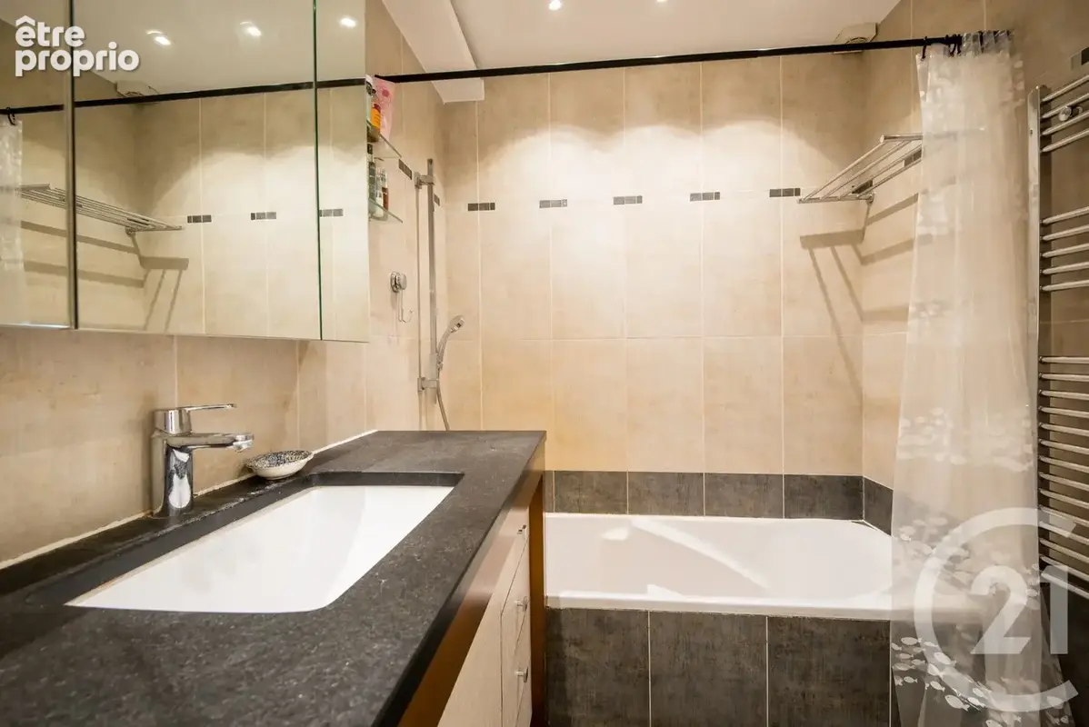 Appartement 108 m² à Nice  - photo 13