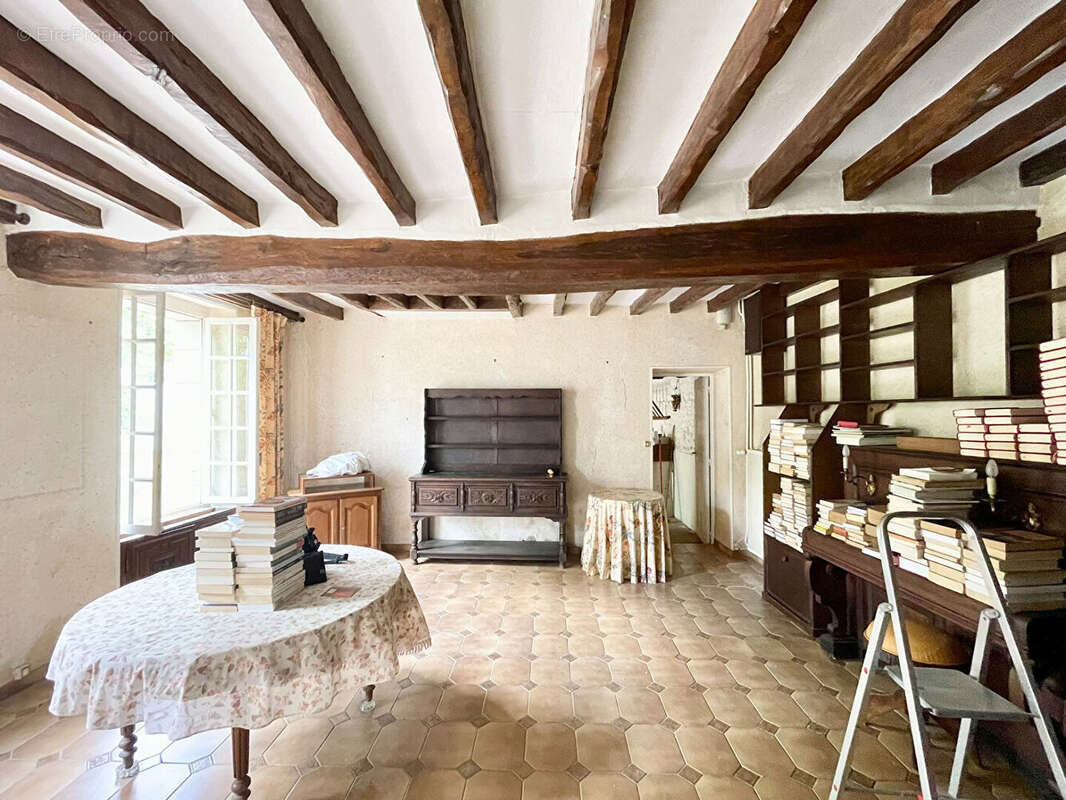 Maison à CHAMPLOST