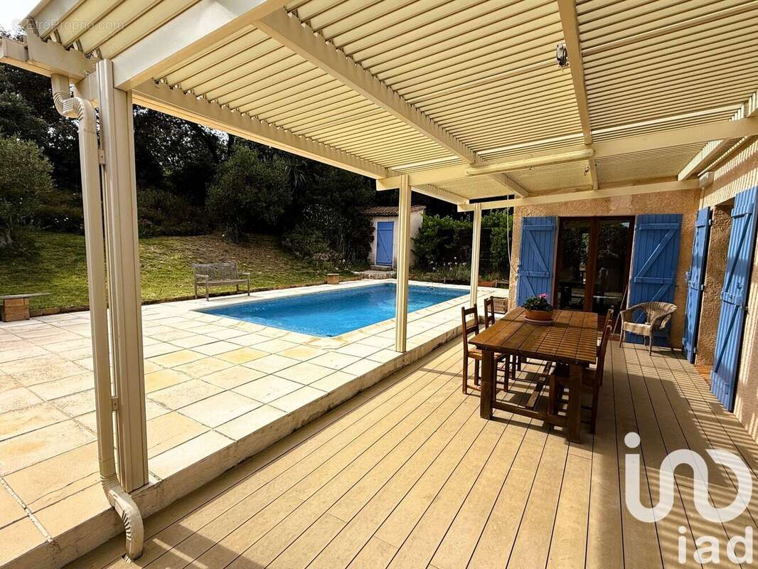 Photo 8 - Maison à SAINT-GILLES