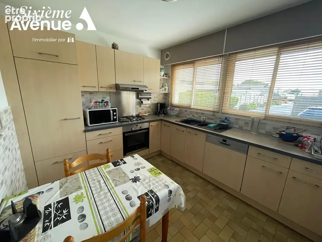 Maison Pleuven 6 pièce(s) 112 m2 - photo 6