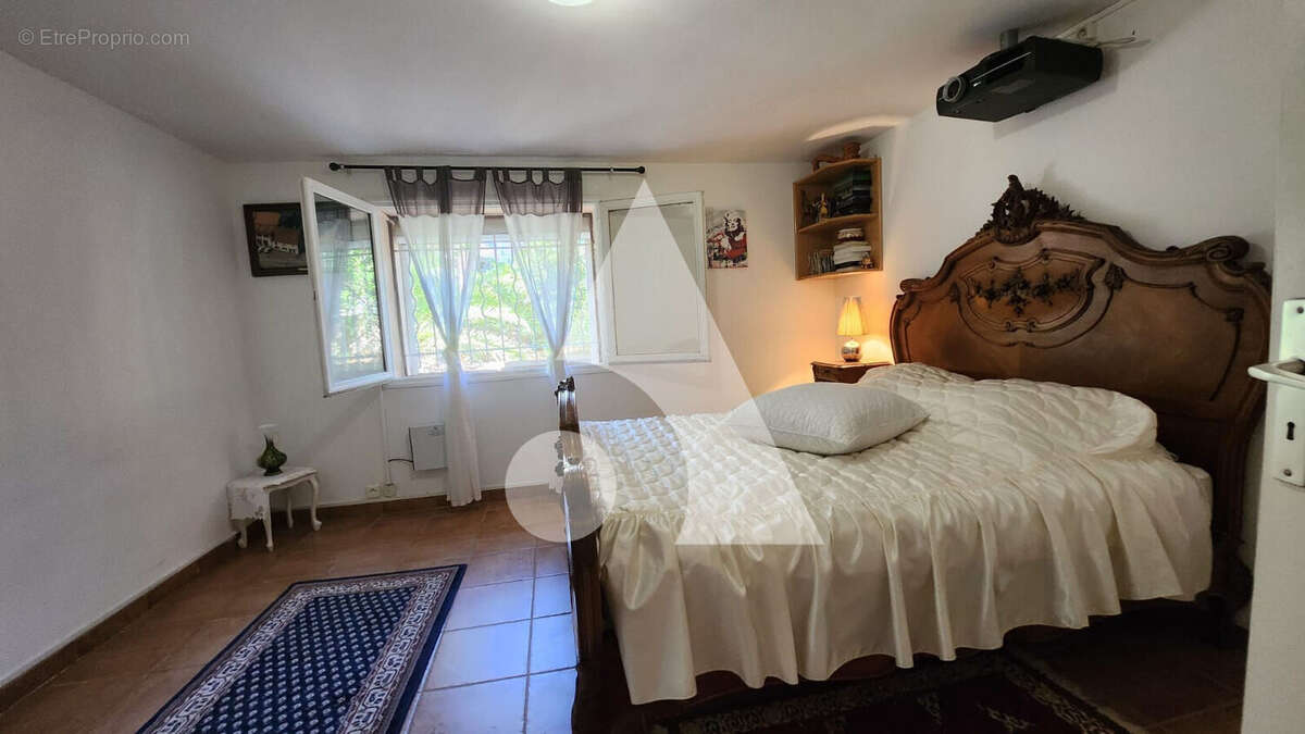 Maison à FREJUS