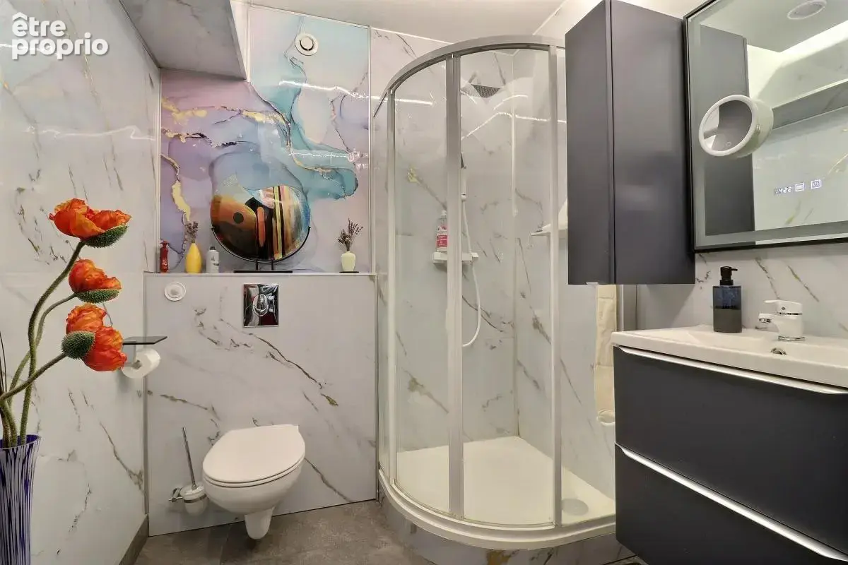 Maison familiale de 154 m² bénéficiant d'une construction indépendante de 53 m², piscine chauffée et multiples possibilités - photo 12