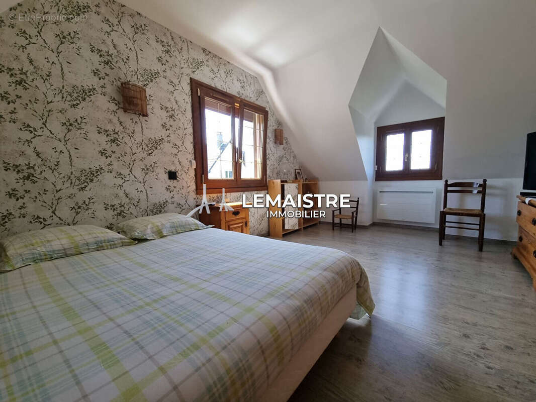 Maison à SAINT-ROMAIN-DE-COLBOSC