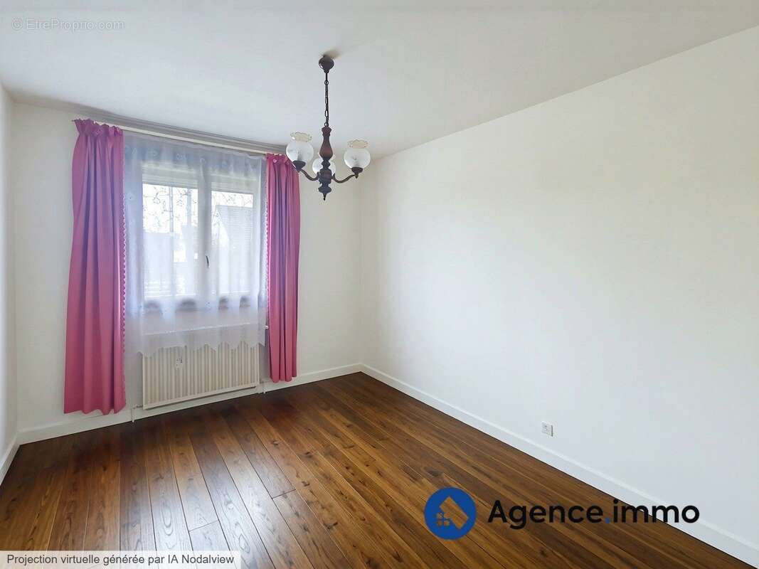 Chambre 1 - Maison à DISSAY-SOUS-COURCILLON