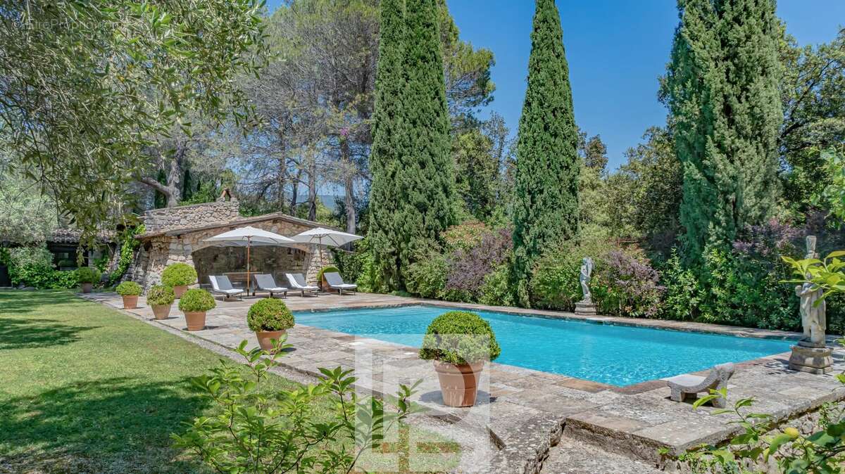 Maison à AURIBEAU-SUR-SIAGNE