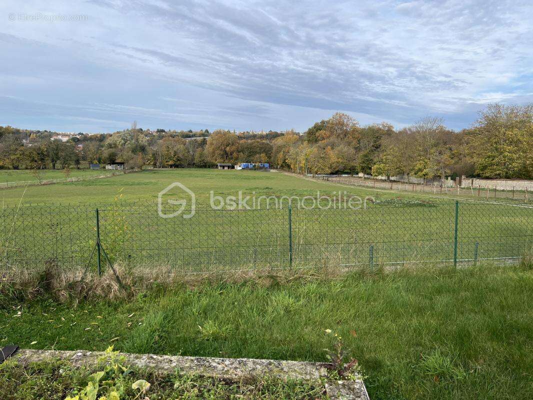 Maison à MORIGNY-CHAMPIGNY