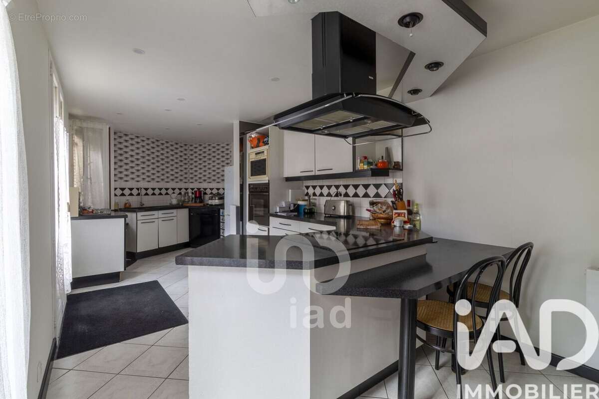 Photo 5 - Maison à ISSOU