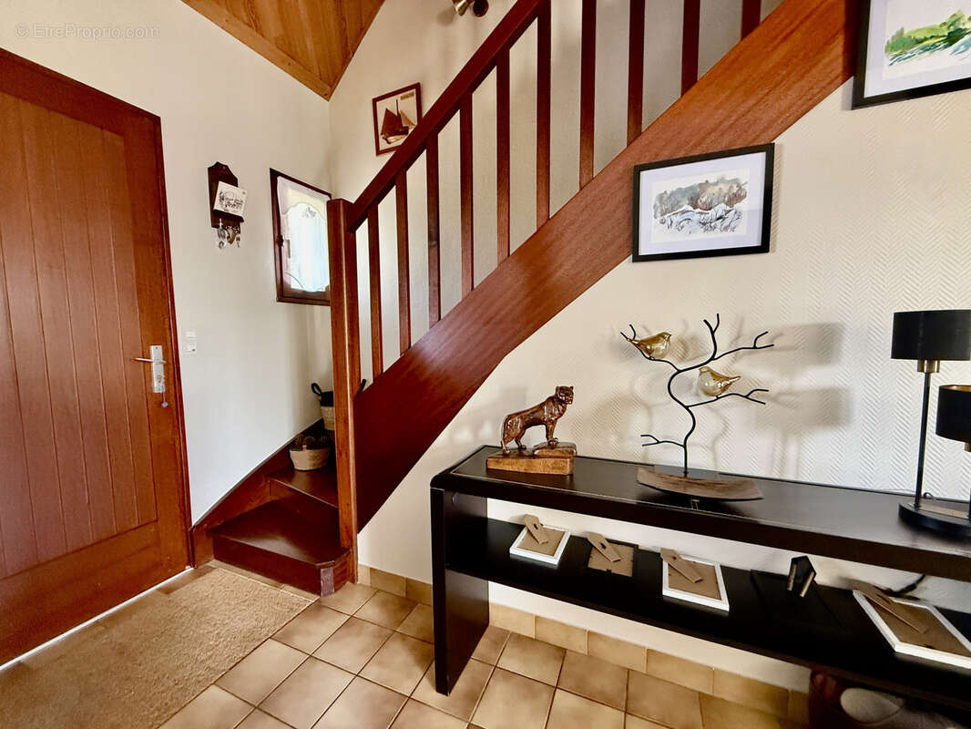 Maison à LA TURBALLE