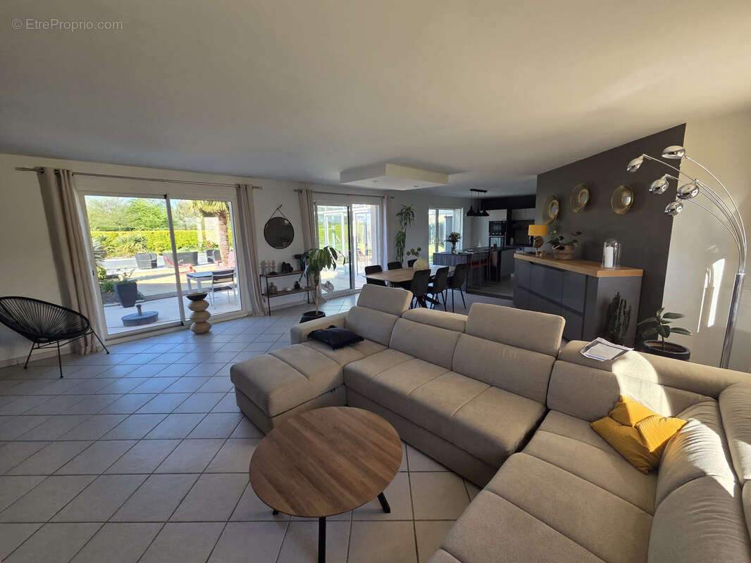 Maison à SAINT-AUBIN-ROUTOT