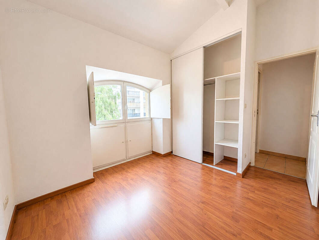Bordeaux Chartrons - Appartement T3 de 53m² avec parking et cave - photo 6