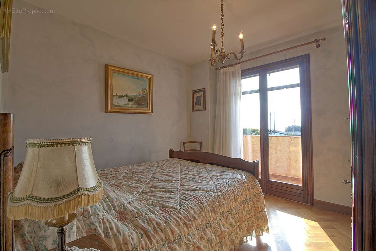 Maison à CAGNES-SUR-MER