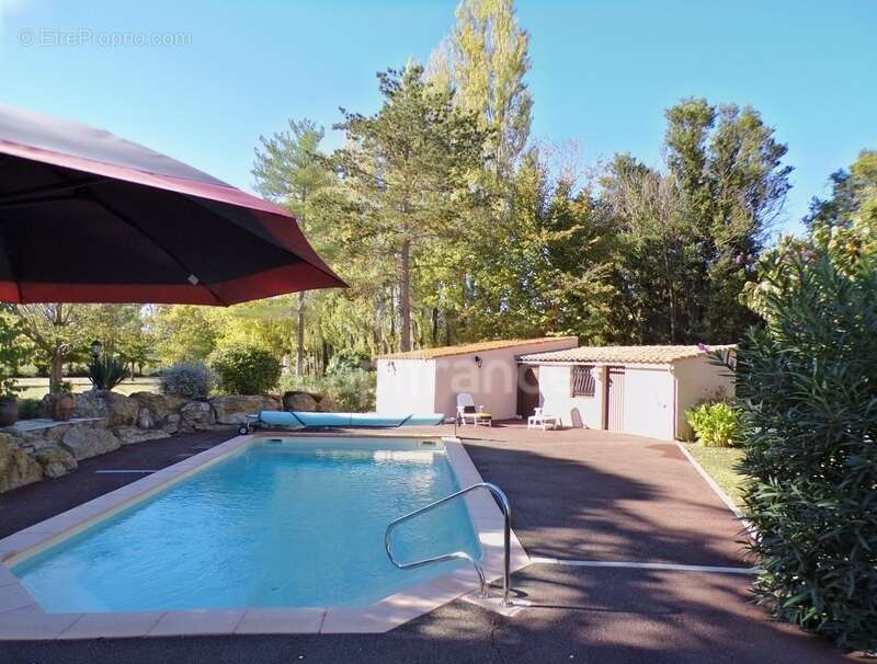 Maison à CRUZY