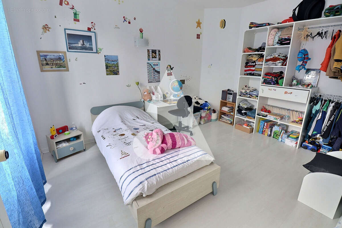 Maison à MERY-SUR-OISE