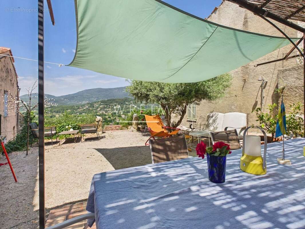 Maison à FAYENCE