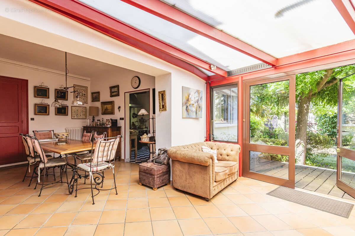 Maison à SERGY