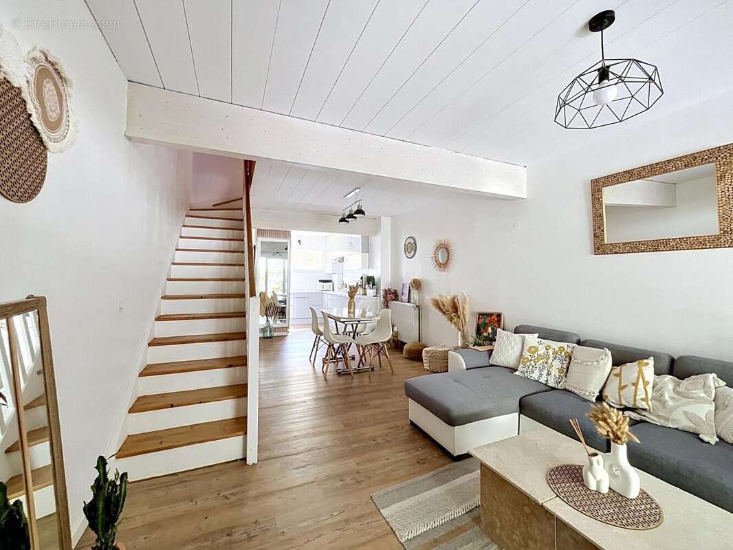 Photo 2 - Maison à ARTIGUES-PRES-BORDEAUX