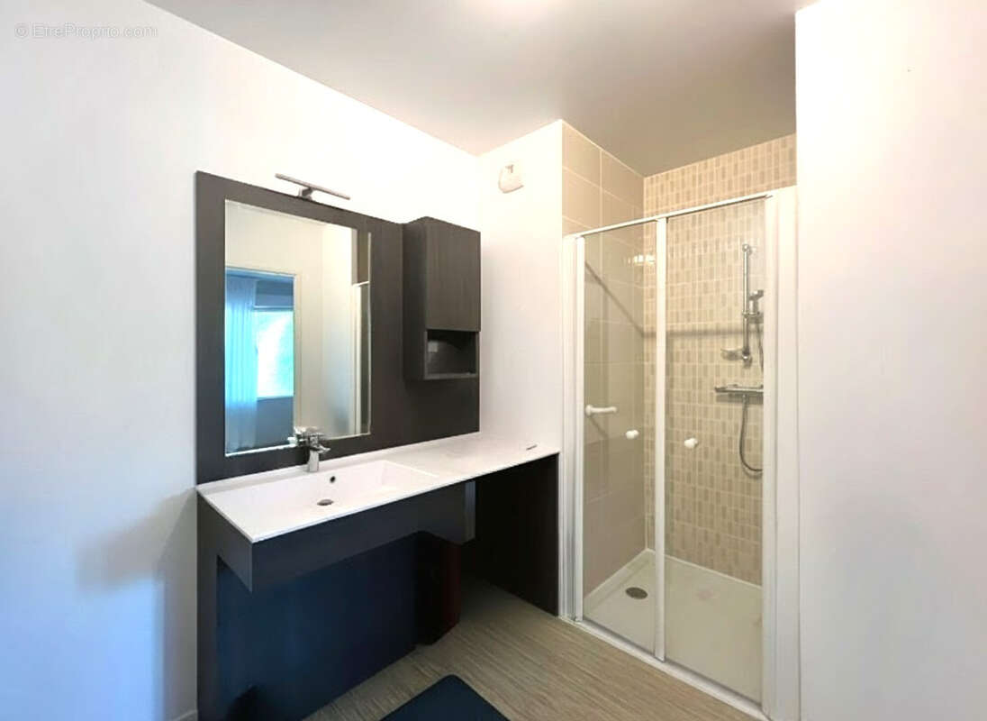 Appartement à VERNOUILLET