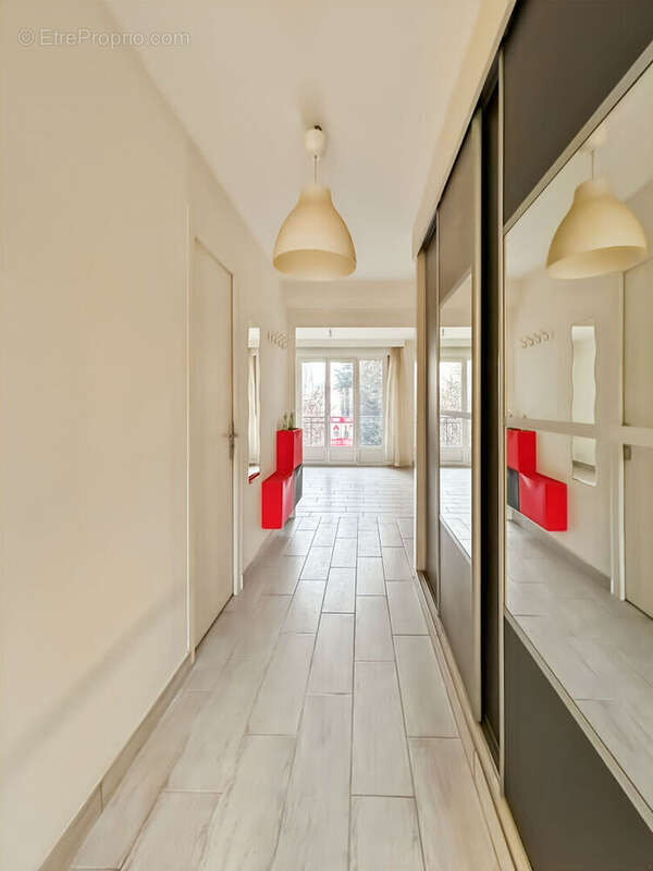 Appartement à ROSNY-SOUS-BOIS