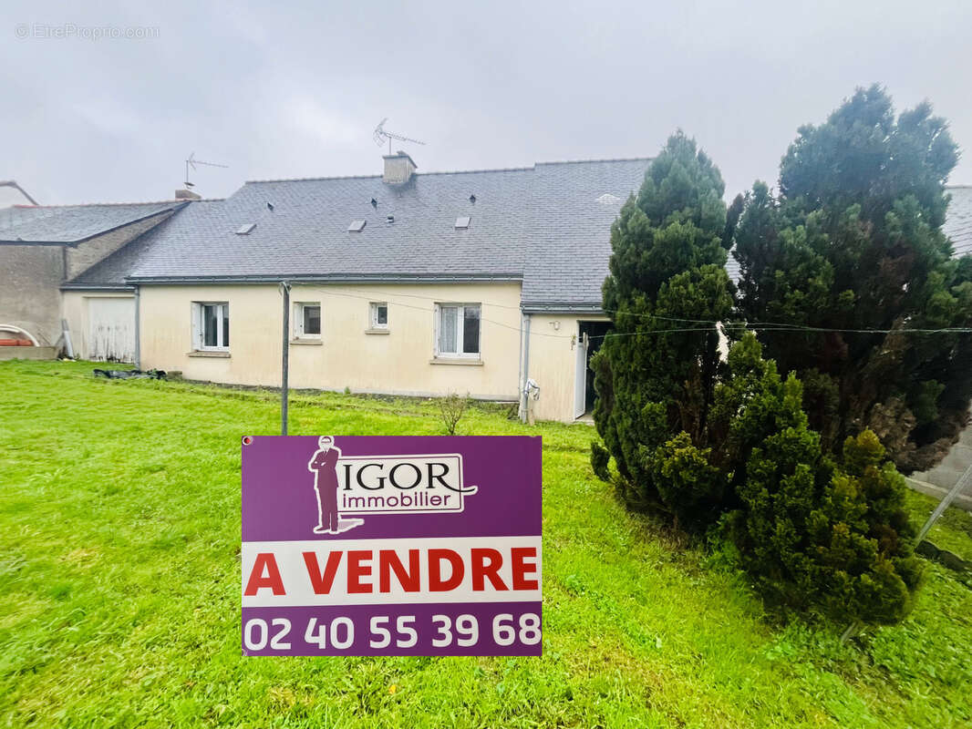 Maison à GUEMENE-PENFAO