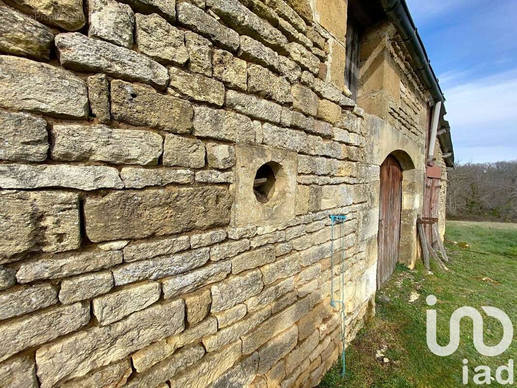 Photo 9 - Maison à ARCHIGNAC