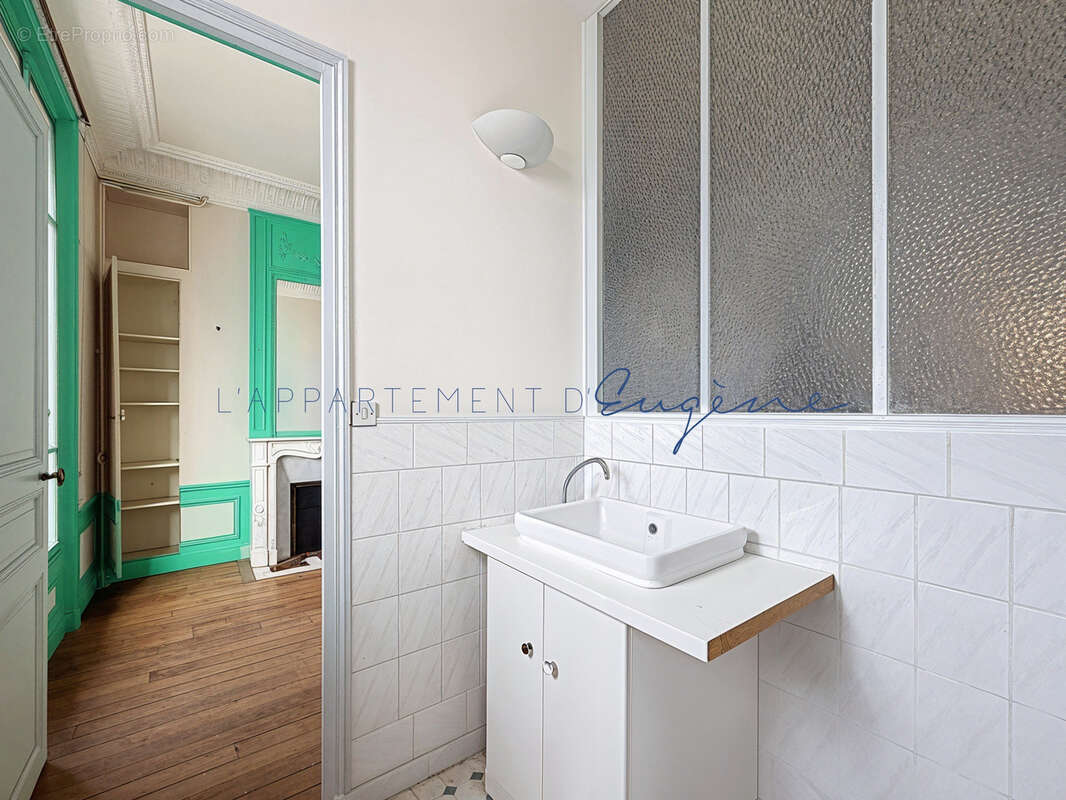 Appartement à PARIS-4E