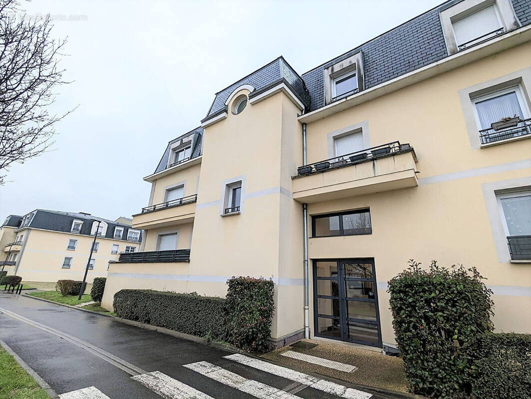 Appartement à PERSAN