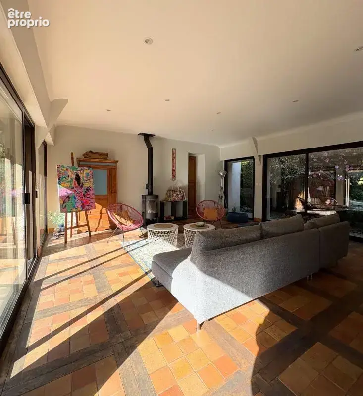 Propriété avec piscine - 210 m² - ploemel - photo 8