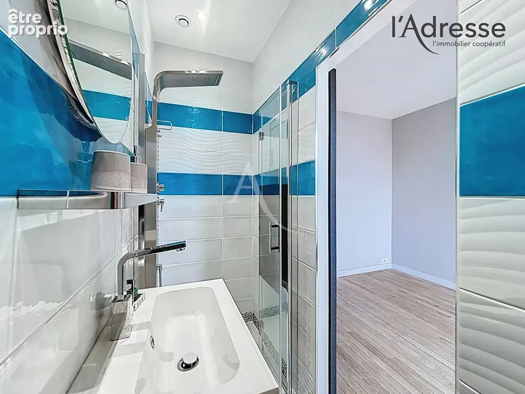 Suresnes Hyper Centre - Appartement 3 Pièces 59m² -  Charme de l'ancien - Cave - photo 3