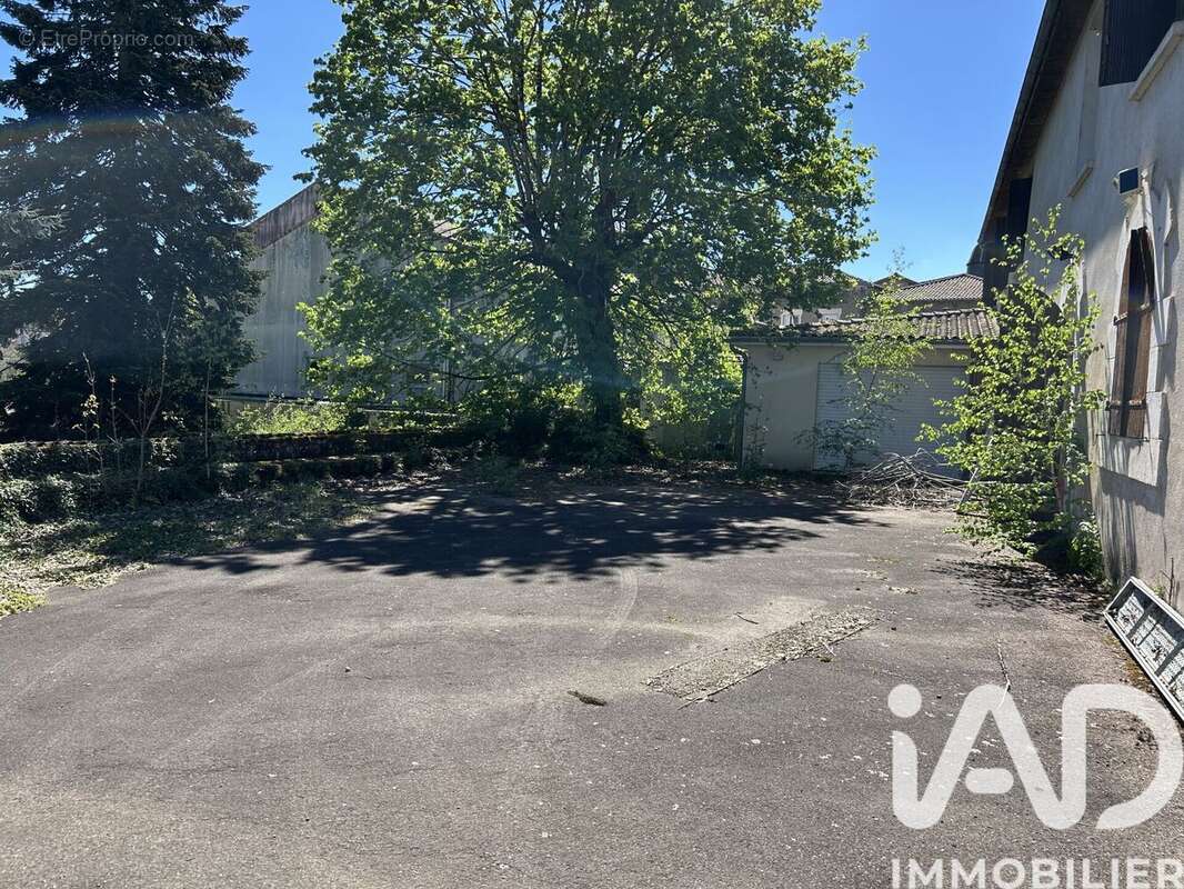 Photo 3 - Maison à CONFOLENS