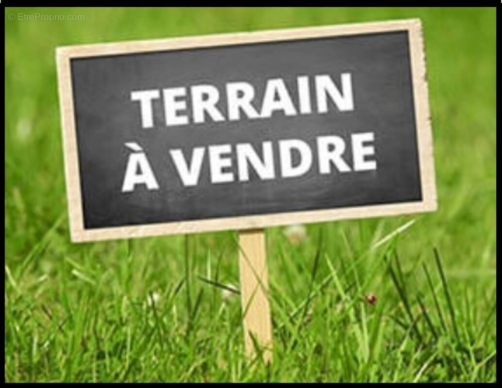 Terrain à CLERMONT-L'HERAULT