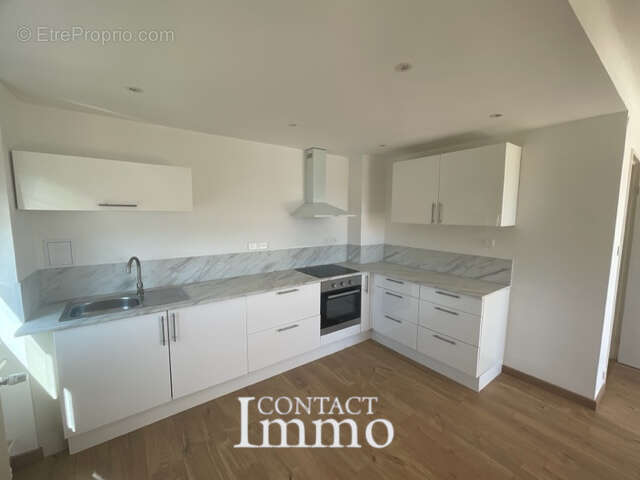 COLMAR Ladhof, lumineux T3, balcon , garage - photo 4