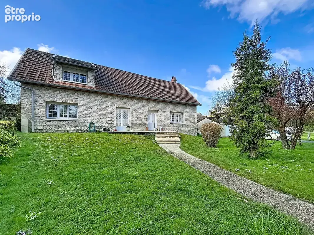 Maison Rouvres Sur Aube  4 pièce(s) 152,28m2 - photo 1