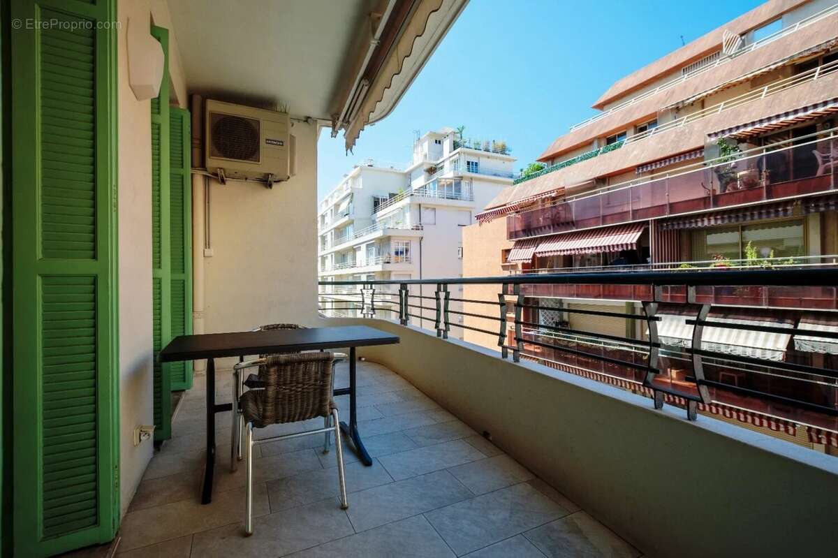 Appartement à NICE