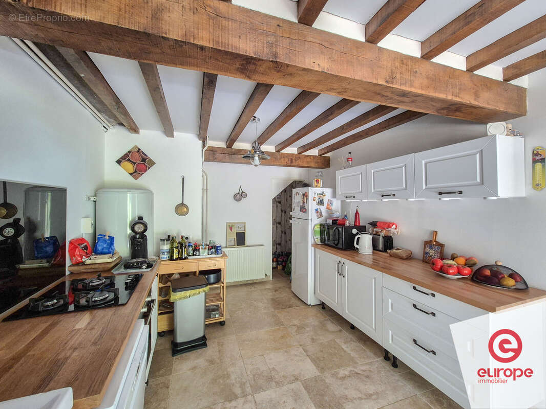 Maison 6 pièces de 149m2 avec jardin à Nuars - photo 3