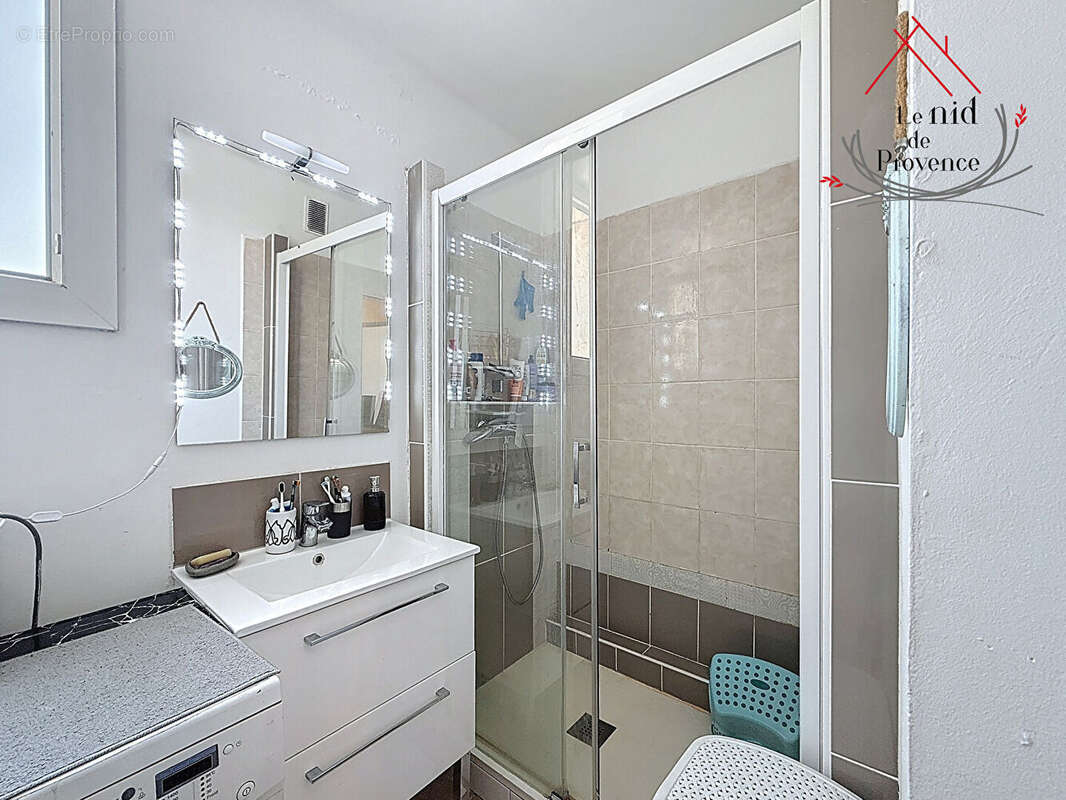 Appartement à SORGUES