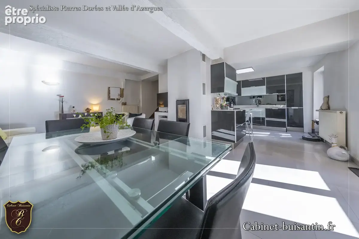 Propriété en Pierres-Charme, volumes et vue imprenable - photo 16