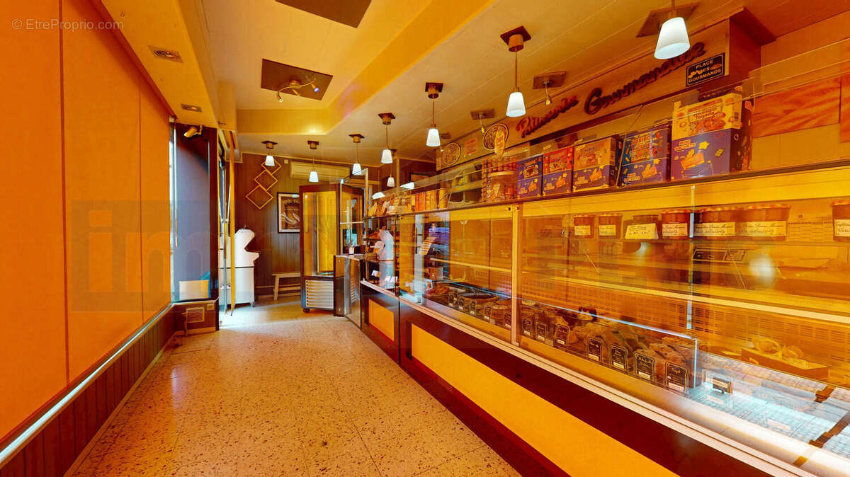 Commerce à BOIS-D&#039;ARCY