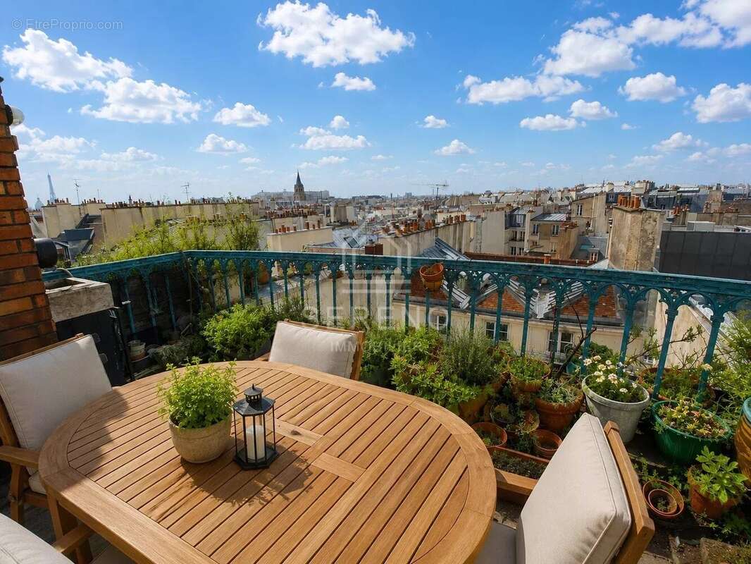 Appartement à PARIS-6E