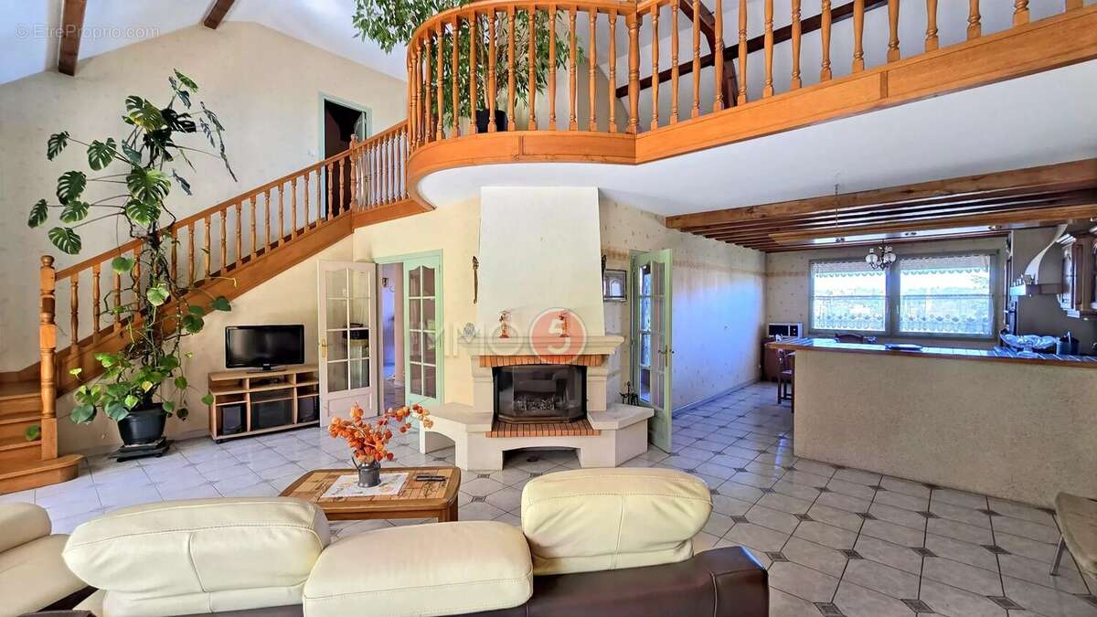 Maison à VILLEMOMBLE