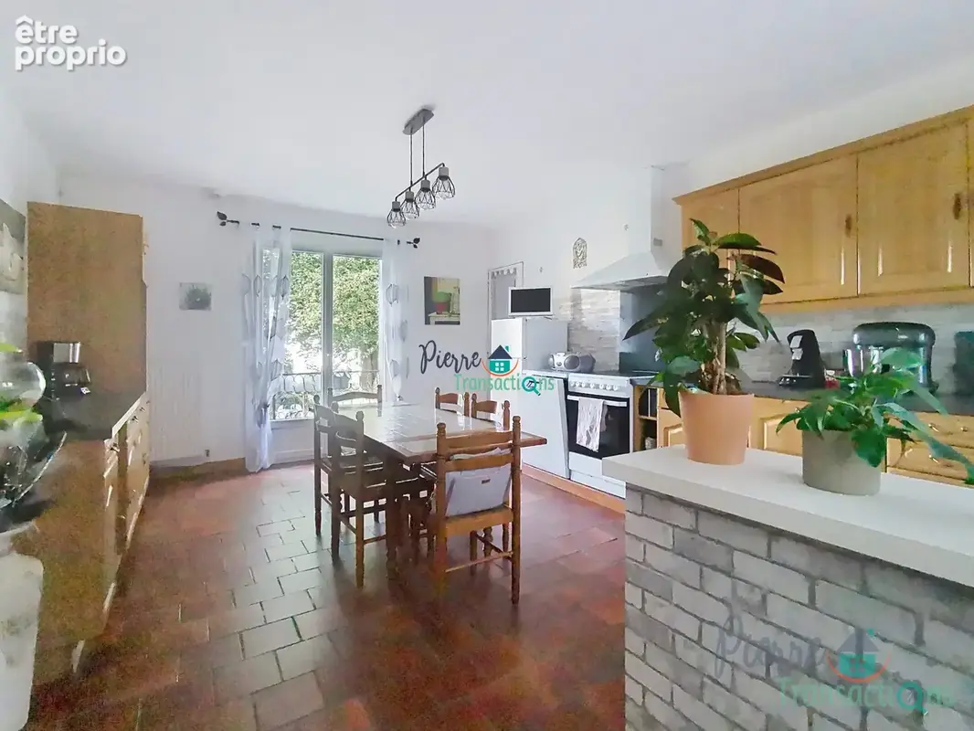 Maison 5 pièces 133 m² à vendre à Bolbec (76210) - photo 2