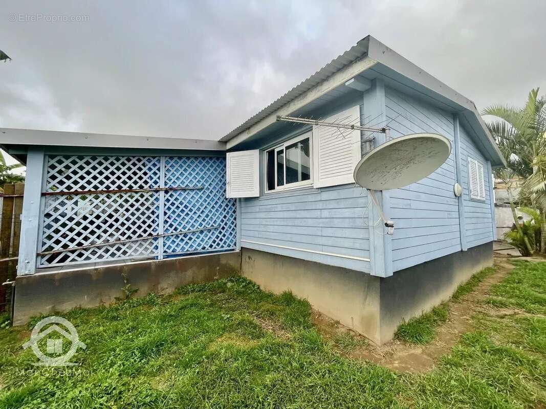 Maison à LES TROIS-BASSINS